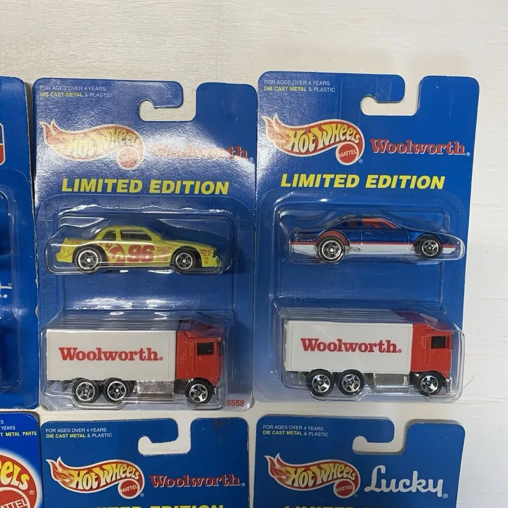 Hot Wheels Vintage 2-pack 90 year anniversary Ride Aid, Woolworth, Lucky Zender